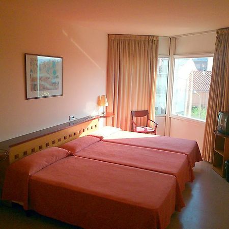 Hotel Montmeló Extérieur photo