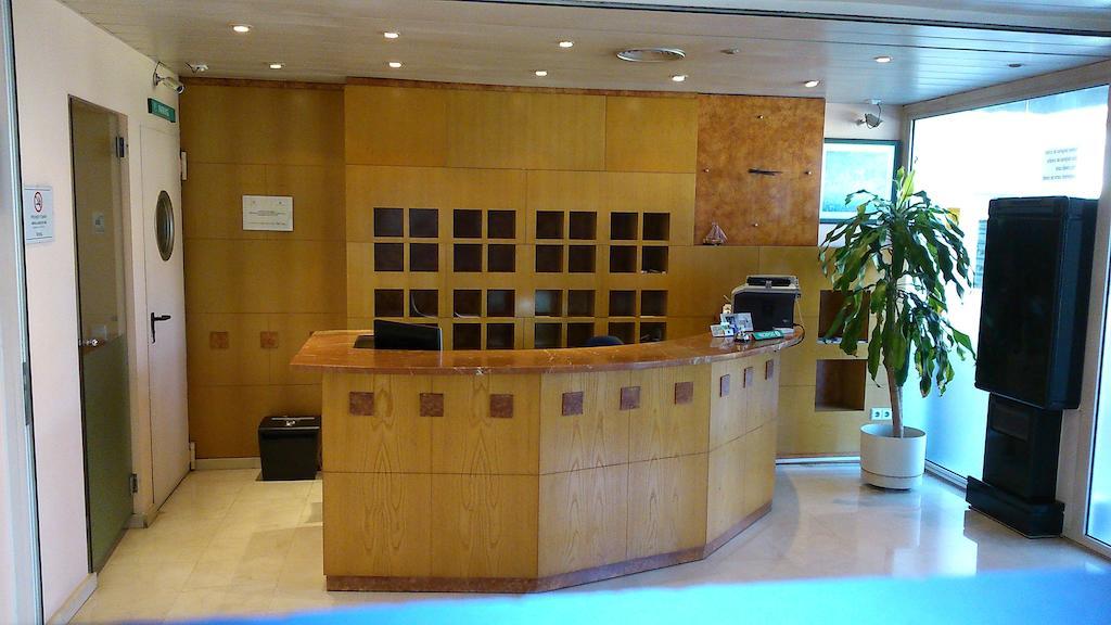 Hotel Montmeló Extérieur photo