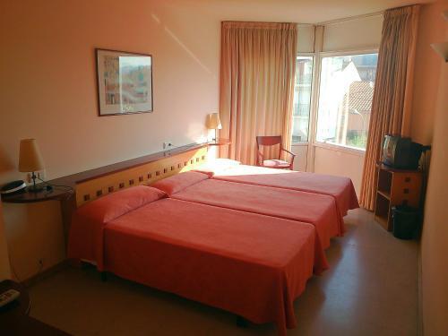Hotel Montmeló Extérieur photo